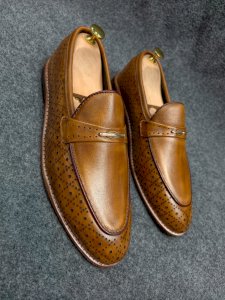 100% Genuine Leather Tarcel Shoe