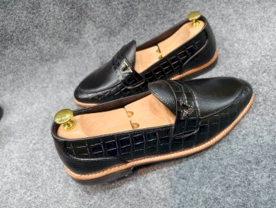 100% Genuine Leather Tarcel Shoe
