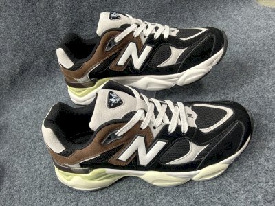 Men's Chunky Silver/White Sneakers | Retro Dad Shoes with Thick Platform Sole | Breathable Mesh Upper