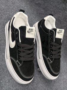 Sneakers Shoes For Men Summer Casual Lace Up Classic Fashion Sneakers Lightweight Comfort Shoes Soft Rubber Sole 