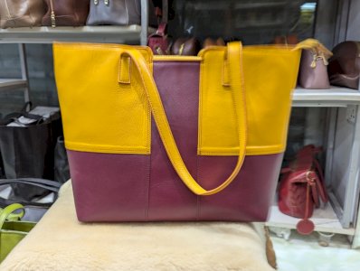 Ladies Premium Leather Handbag