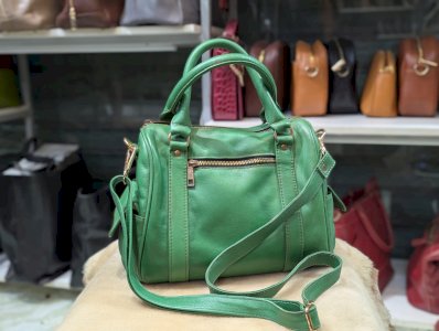 Ladies Premium Leather Handbag
