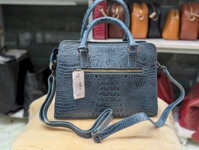 Ladies Premium Leather Handbag