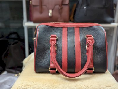 Ladies Premium Leather Handbag