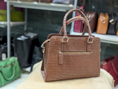 Ladies Premium Leather Handbag
