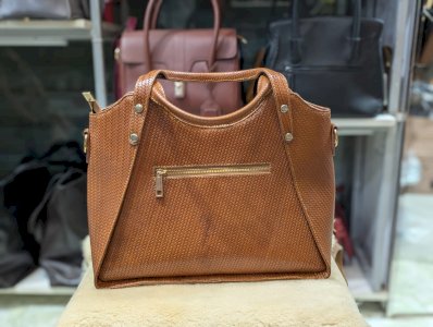 Ladies Premium Leather Handbag