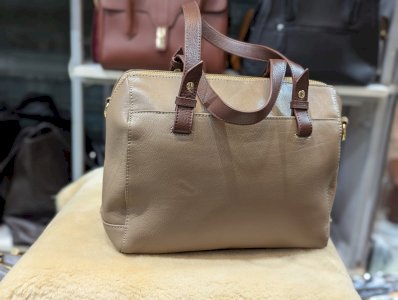 Ladies Premium Leather Handbag