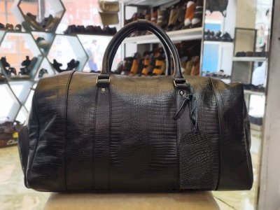 Full Grain Leather Travel Bag