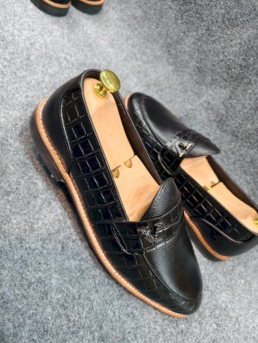 100% Genuine Leather Tarcel Shoe