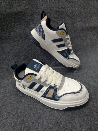 Streetwear-Style Multi-Panel Sneaker for Men