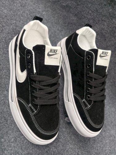 Sneakers Shoes For Men Summer Casual Lace Up Classic Fashion Sneakers Lightweight Comfort Shoes Soft Rubber Sole 