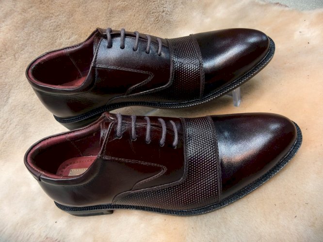 Elegant Style Leather Oxford Shoes
