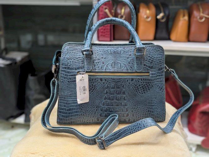 Ladies Premium Leather Handbag