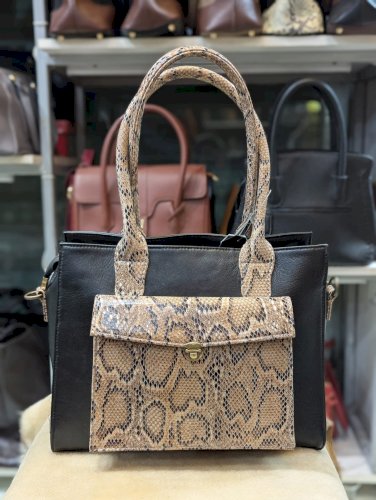 Ladies Premium Leather Handbag