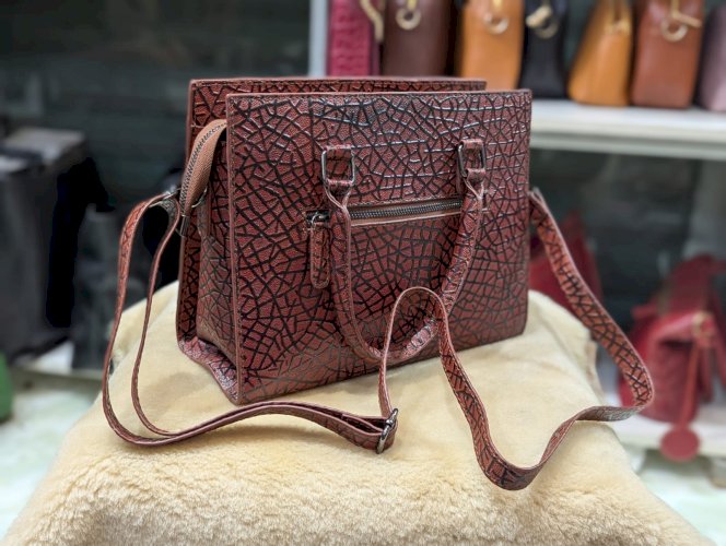Ladies Premium Leather Handbag