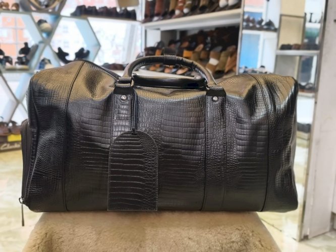 Full Grain Leather Travel Bag