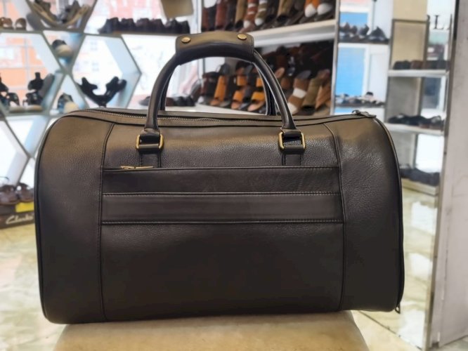 Classic Leather Travel Bag for Men