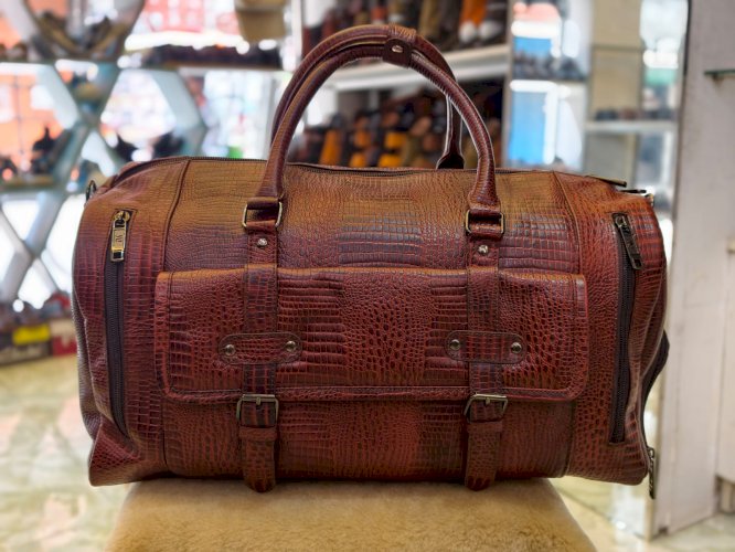Export Quality Genuine Leather Travel Bag